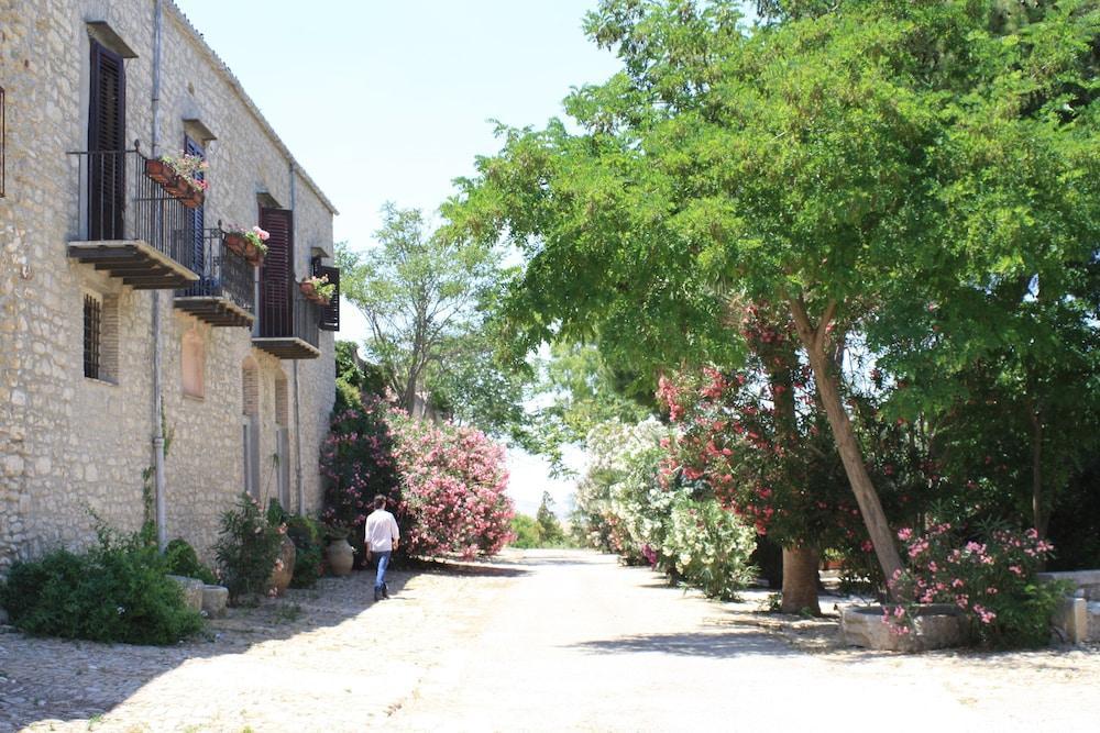 Agriturismo Ridocco Corleone Luaran gambar